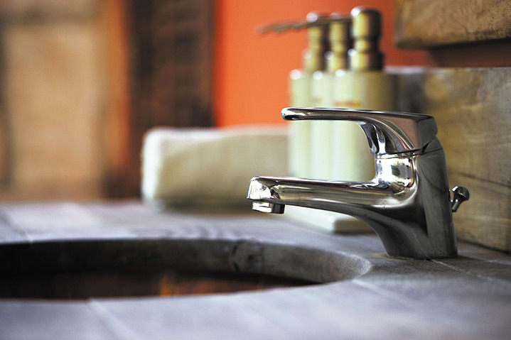 A2B Plumbers are able to fix any leaking taps you may have in New Barnet. 